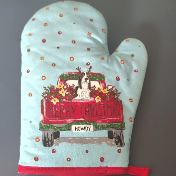 The Pioneer Woman Christmas Oven Mitt with Truck Design NWT - Picture 5 of 5
